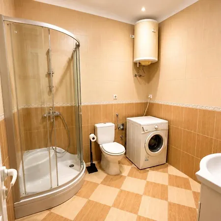 Garden Oasis With Private Garden - Walk To Gallery And Old Town